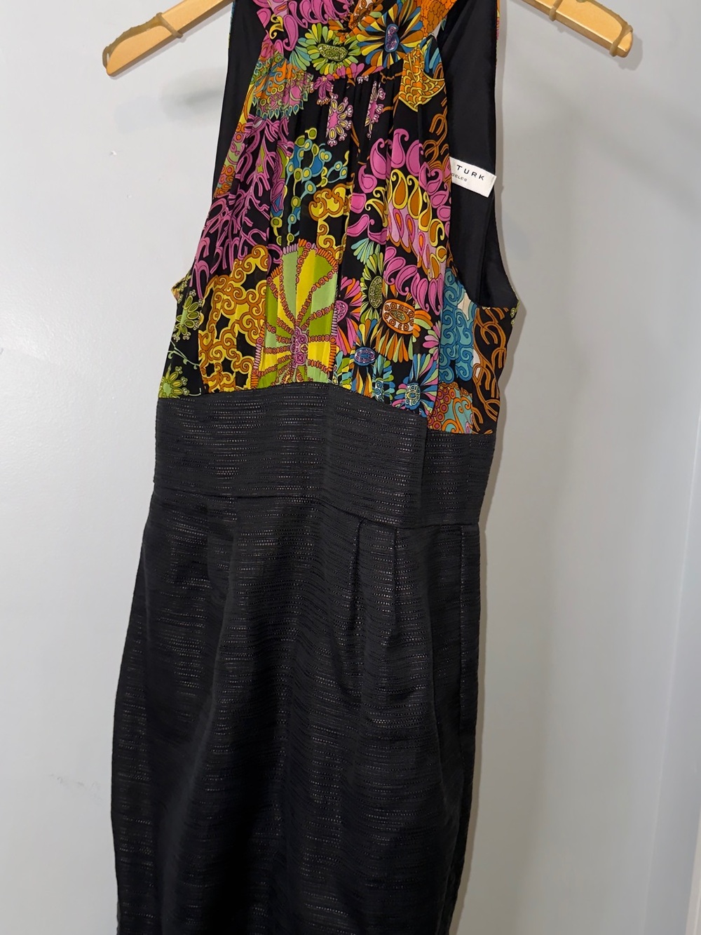 Trina Turk Women’s Halter Dress Size 6 perfect condition